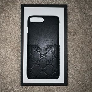 Gucci IPhone 7/8 + Phone Case